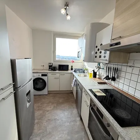 Gemuetliche 3 Im Herzen Offenbachs Mit Schoenem Balkon Апартаменты *